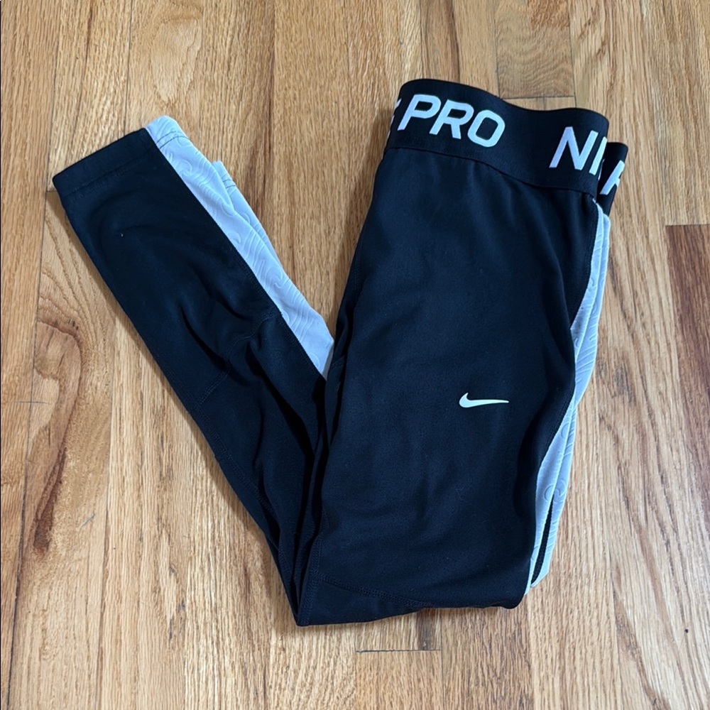 NIKE PRO Kids Black/Silver Leggings, Size Large